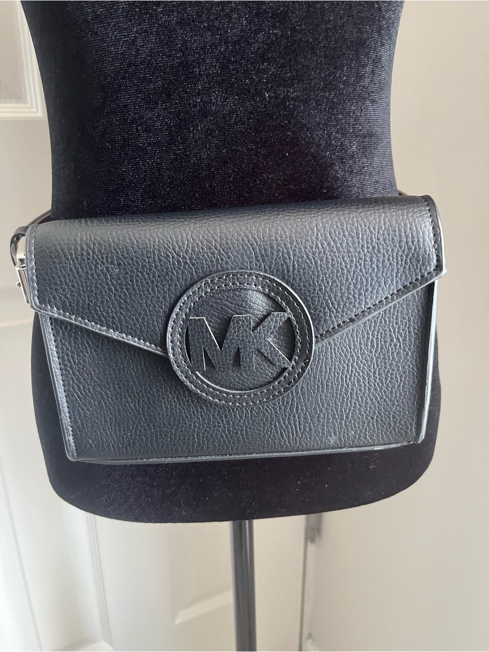 Michael Kors Black Pebbled Leather MK Logo Fanny